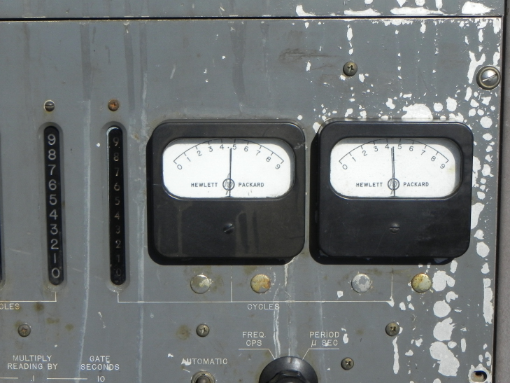 HP 524A Counter Two lowest Digits are done with Meters